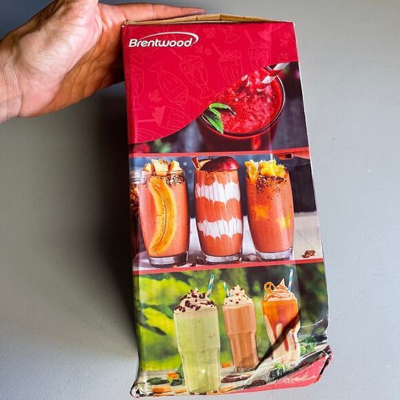 NWT Brentwood Classic Milkshake Maker SM-1200B Turquoise 15 oz - Picture 2 of 10